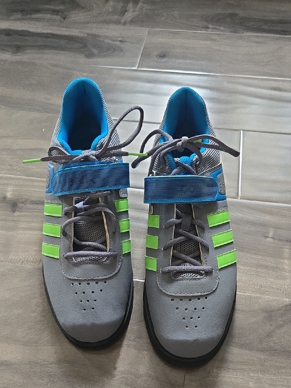 Mens Adidas Powerlift Shoes